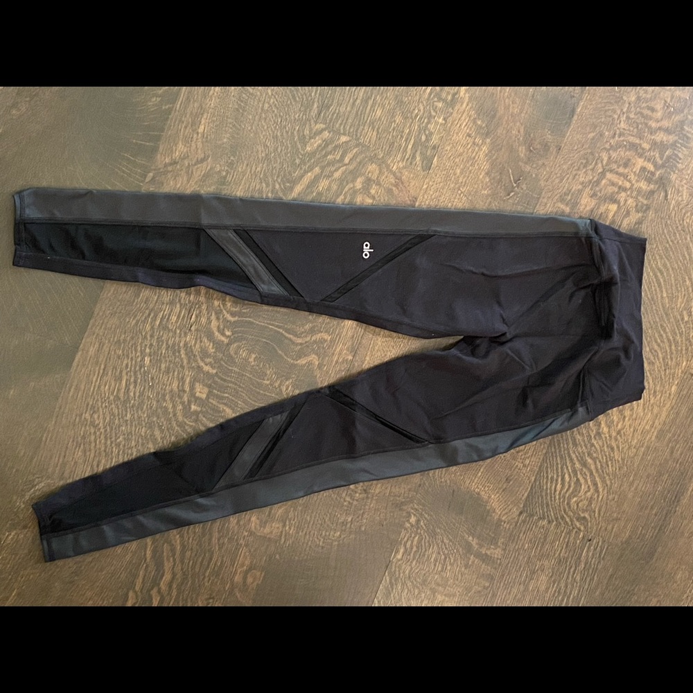 ALO YOGA Gray leggings - Picture 2 of 4